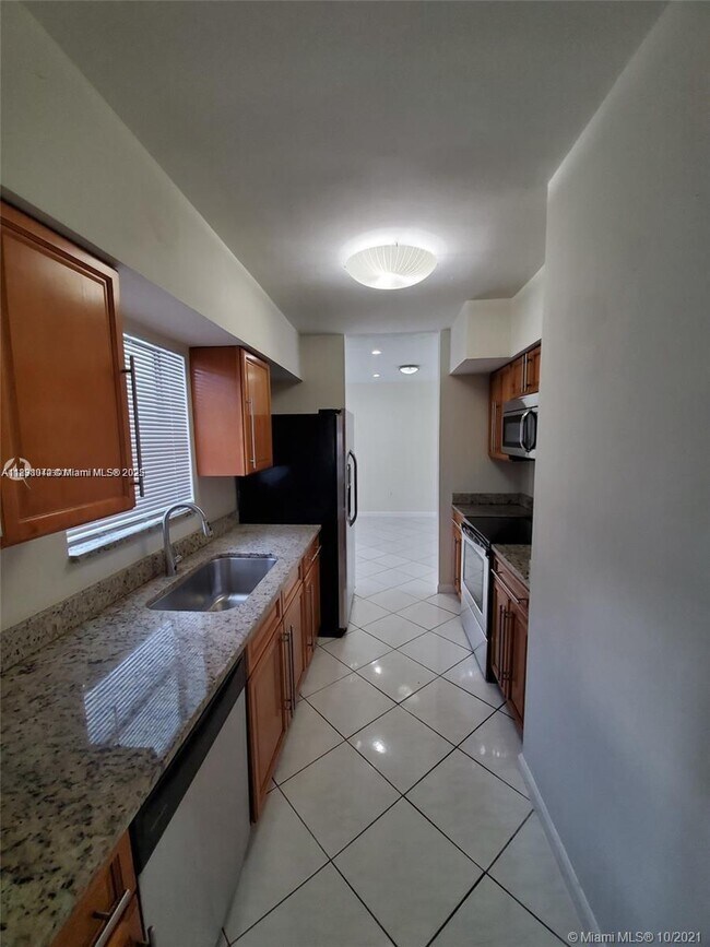 Foto del edificio - 1630 NE 157th Ter