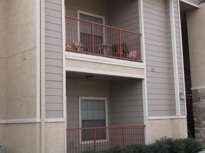 Building Photo - Heights at Corral Apartments