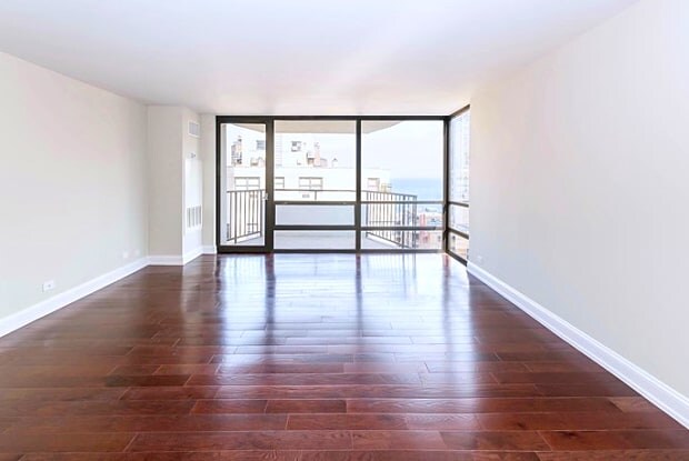 Foto del edificio - 1340 N Astor St