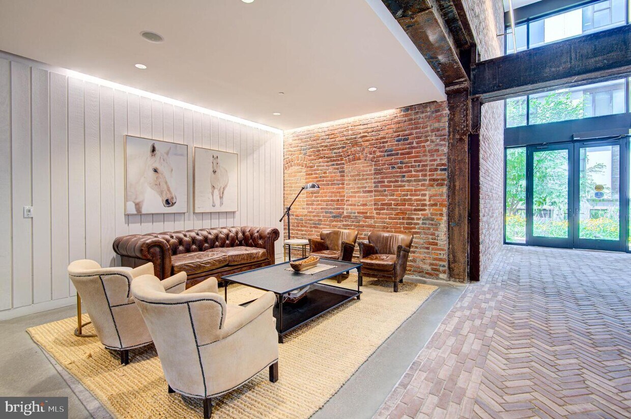 Foto principal - 57 N St NW