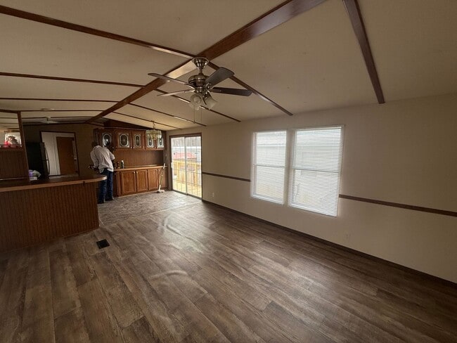 Foto del edificio - For Rent Deer Run