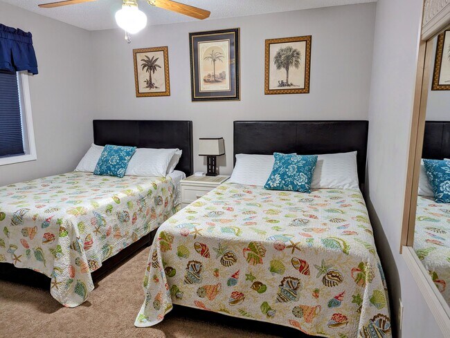 Foto del edificio - 1460 Blue Tree Ct