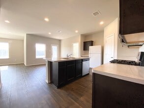 Building Photo - 21011 Bryant Maple Ct Building Photo - 21011 Bryant Maple Ct