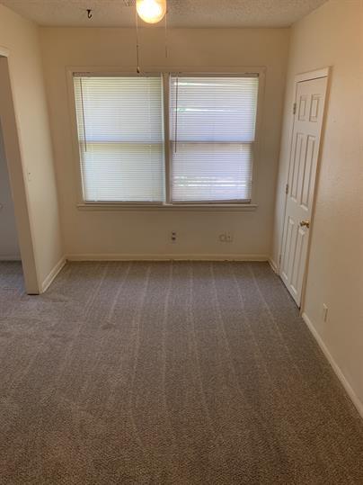 Foto del edificio - 29 E 49th Pl N