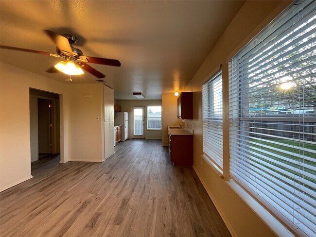 Foto del edificio - Cozy 2 Bedroom and 2 bathroom duplex for rent in Saginaw!