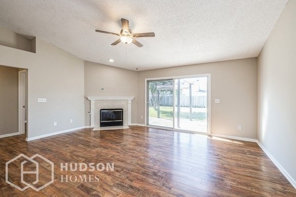 Building Photo - 2040 Frogmore Dr