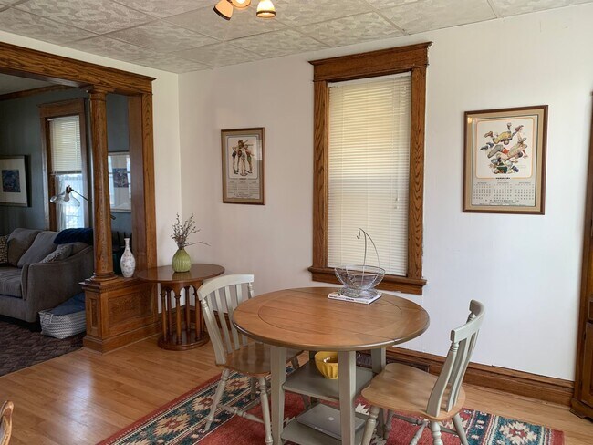 Foto del edificio - Duluth, MN - 3-bedroom - 2 bathroom - Sing...