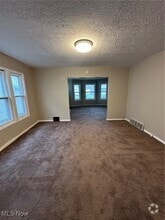 Building Photo - 3700 E 153rd St