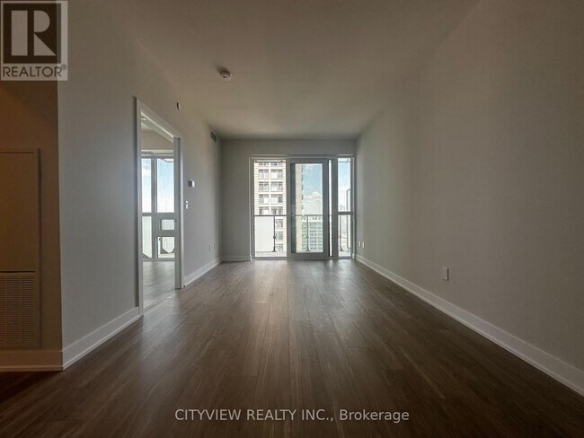 Building Photo - 430-2430 Square One Dr