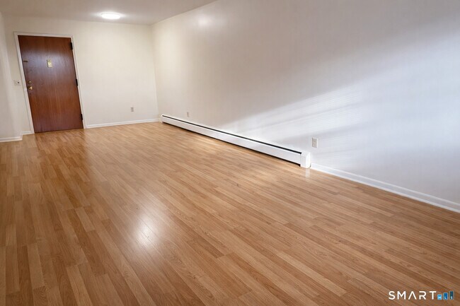 Foto del edificio - 84 Broad St