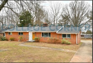 Building Photo - 1456 Brookwood Dr