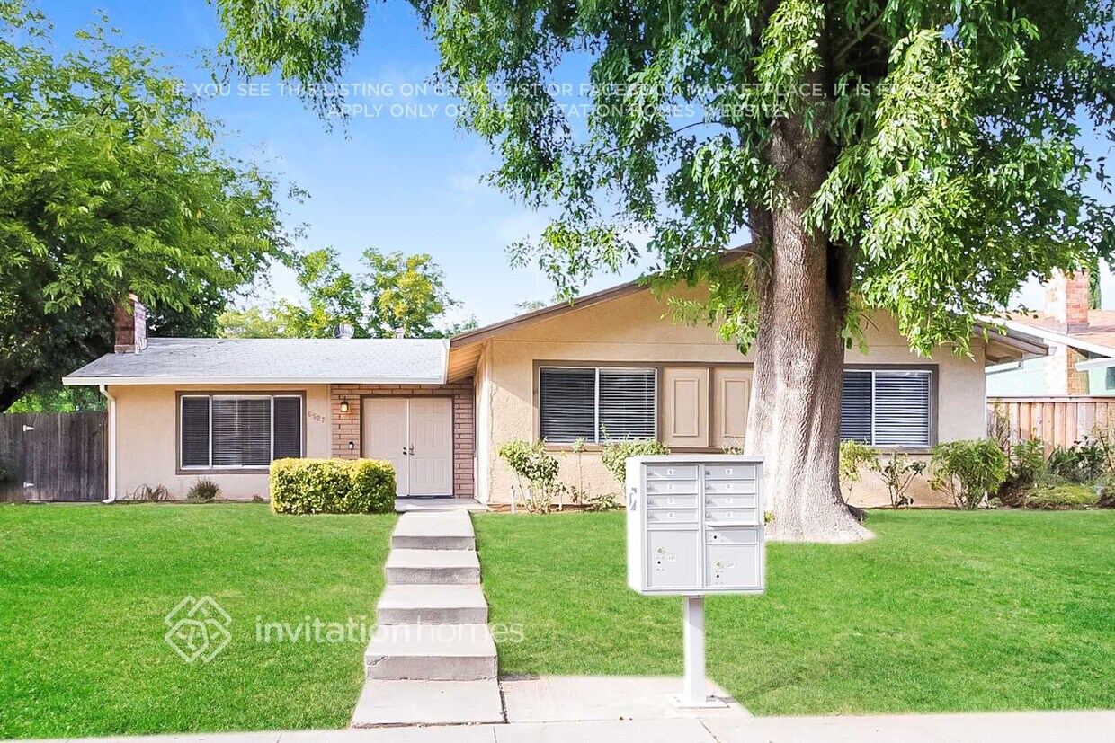 Foto principal - 6527 Bremen Dr