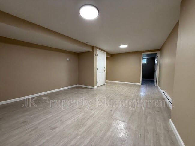 Foto del edificio - 530 21st Ave NE