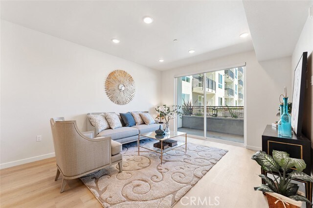 Foto del edificio - 4064 Live Oak Ave