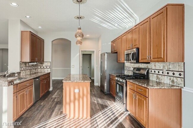 Foto del edificio - 4 br, 3 bath House - 9616 Birnamwood Stree...