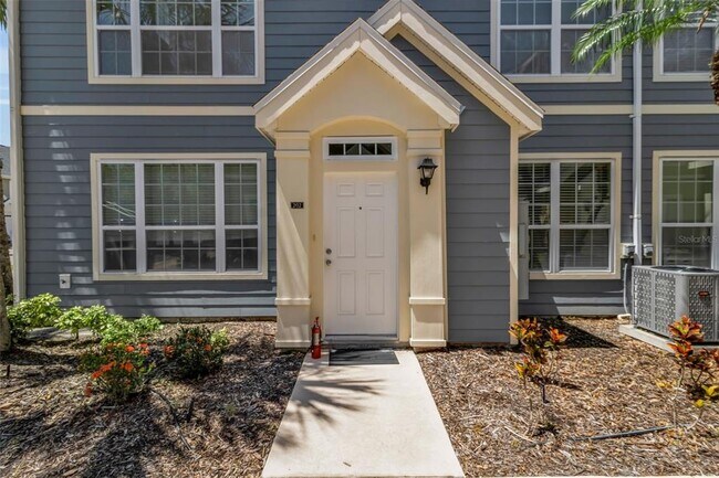 Building Photo - 5541 Rosehill Rd