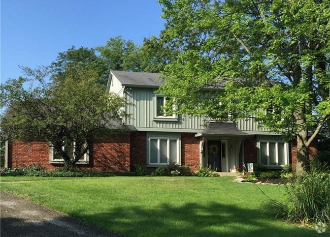 Building Photo - 7015 Keston Cir