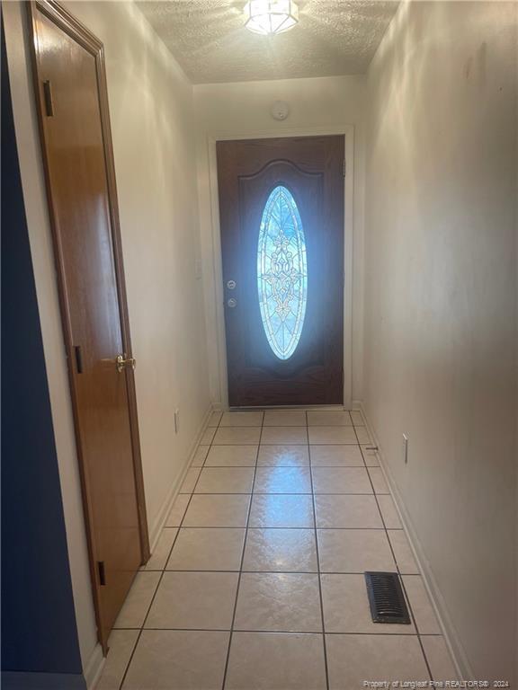 Foto del edificio - 448 Forrest Woods Dr