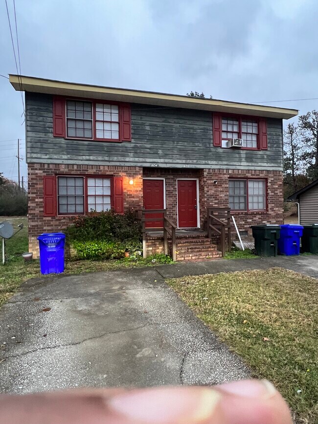 Building Photo - 1654 Pinedale Cir NW