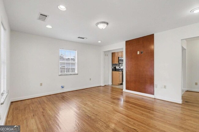 Building Photo - 3036 Peeler Rd