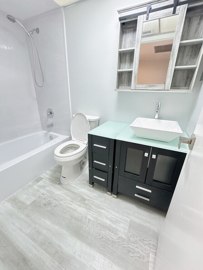 Foto del edificio - 12301 NW 11th St