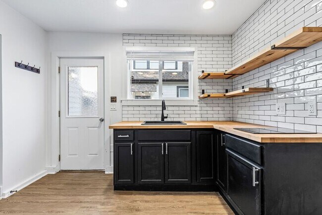 Foto del edificio - 6541 SE 89th Ave