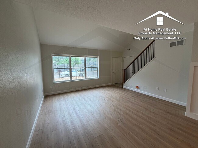 Foto del edificio - 1011 Greystone Ct