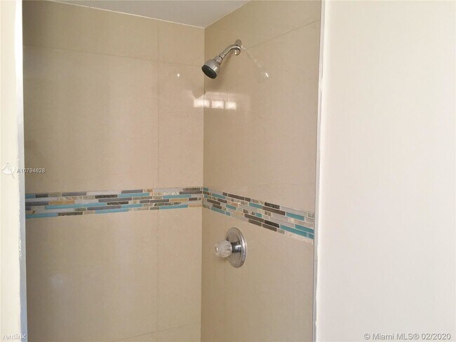 Building Photo - 2 br, 2 bath  - 4805 NW 7th St