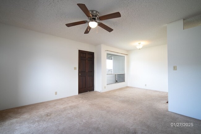 Building Photo - 2BR/1BA Townhouse (Upstairs unit) in Hikino 3 (Waipio Gentry)