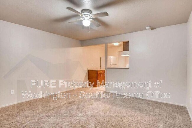 Foto del edificio - 14510 Washington Ave SW
