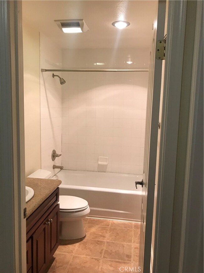 Foto del edificio - 3110 Via Alicante