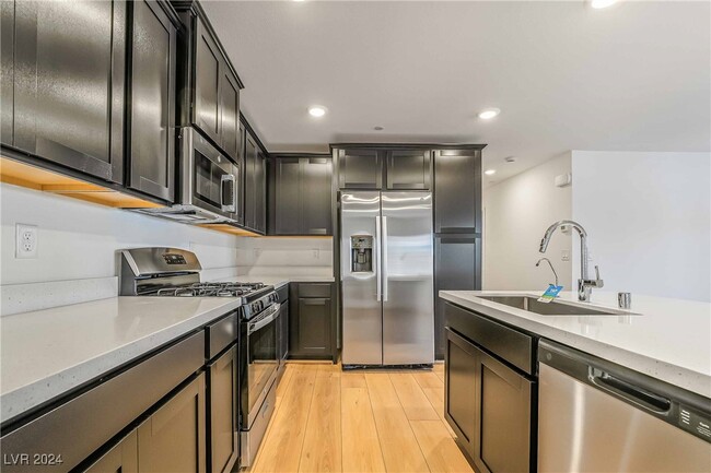 Building Photo - 147 Harper Hts Ct