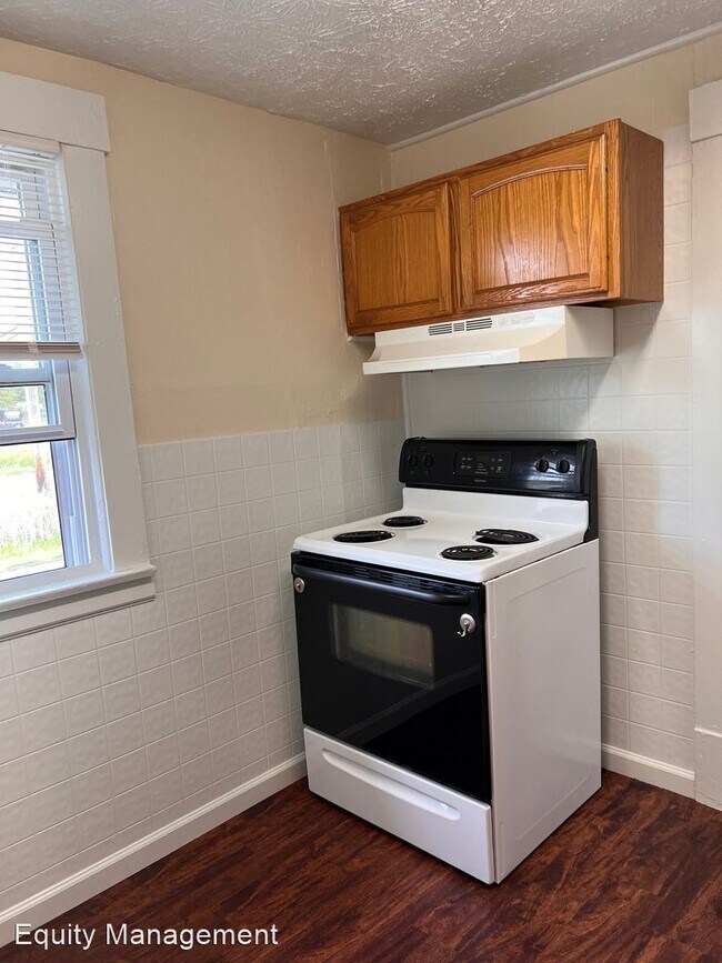 Building Photo - 2 br, 1 bath House - 5914 Belmont Ave