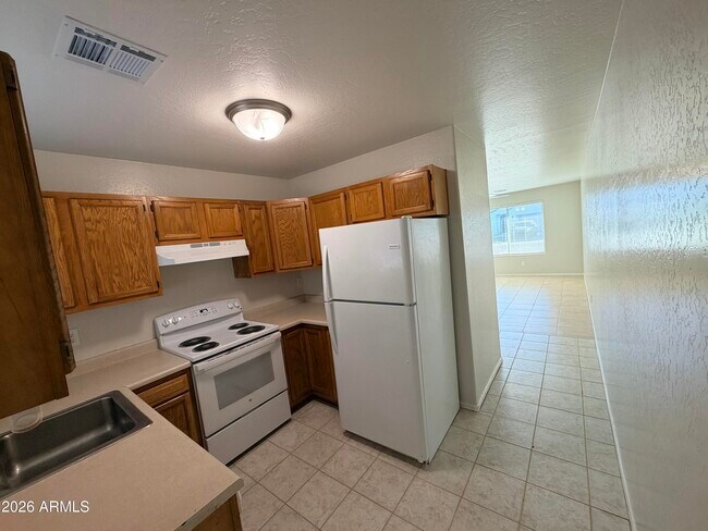 Foto del edificio - 10260 W Leander Dr