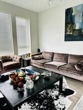 Building Photo - 2651 Library Ln