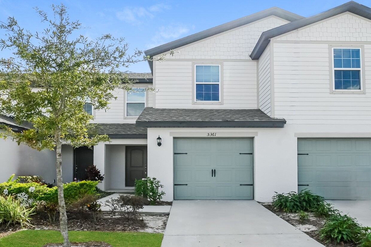 Foto principal - 5367 Companion Ln
