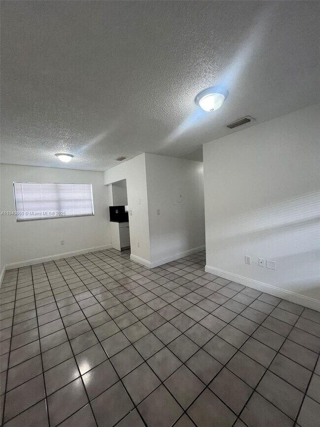 Foto del edificio - 5935 W 26th Ave