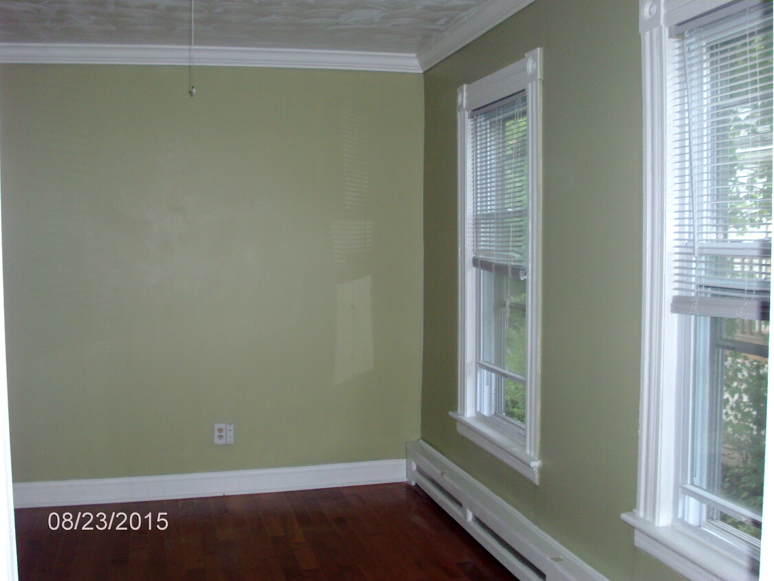 Primary Photo - 45 Hubbell Ave