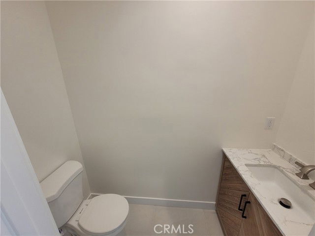 Foto del edificio - 19453 Strathern St