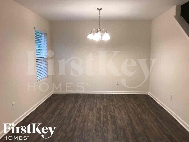 Foto del edificio - 2202 Matthew Oaks Ct