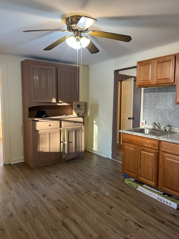 Foto del edificio - 17 Fonda Ave