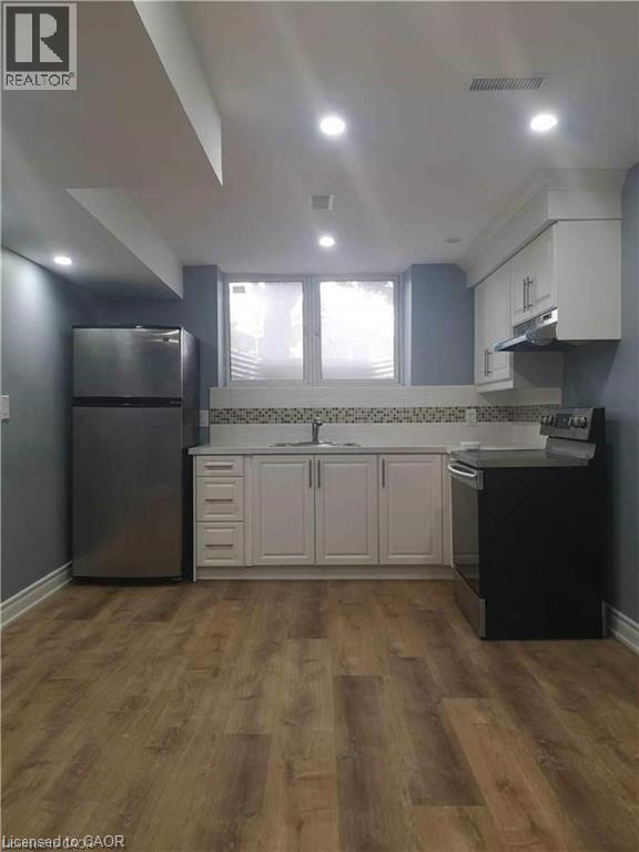 Building Photo - 46 Sharon Ct