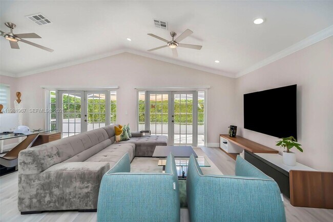 Foto del edificio - 11030 Harbour Springs Cir