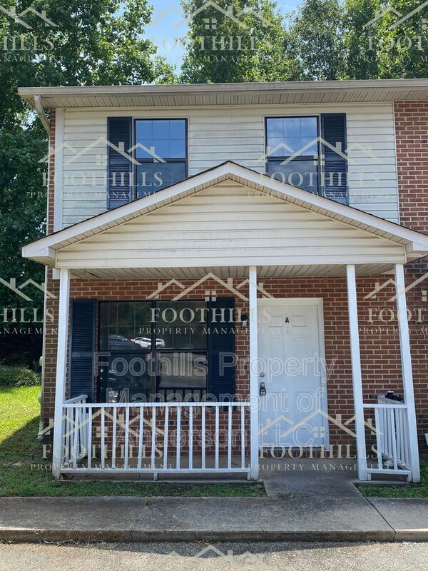 Primary Photo - 111 Woodland Dr
