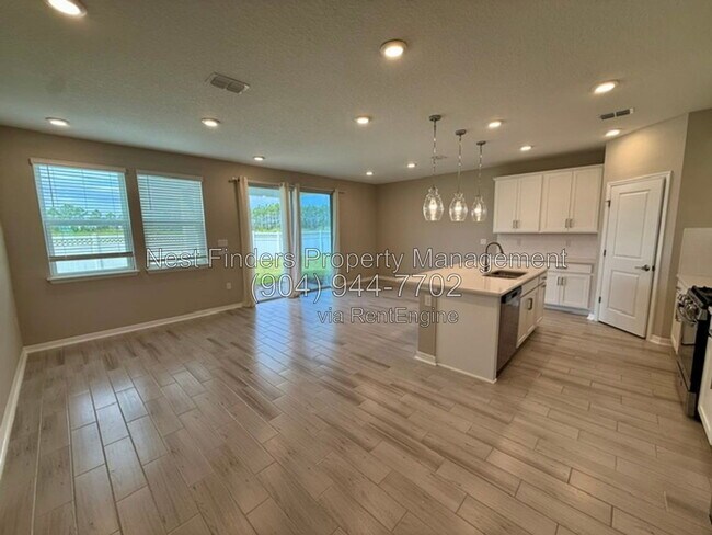 Foto del edificio - 284 Cherry Elm Dr