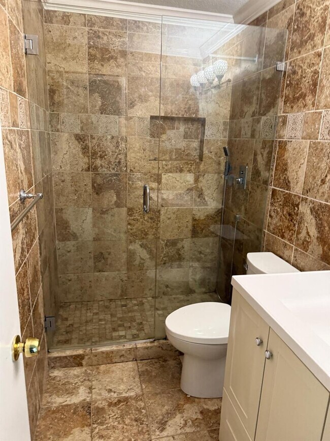 Foto del edificio - 1216 Periwinkle Pl