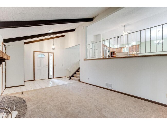 Building Photo - 2865 Xanthus Ln N