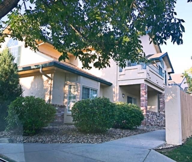 Foto principal - 8757 E Dry Creek Rd