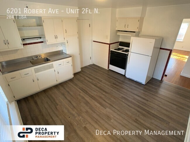 Building Photo - 2 Bedroom Apartment