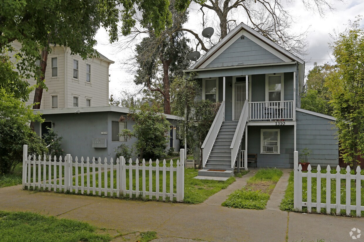 Primary Photo - 1310-1314 D St